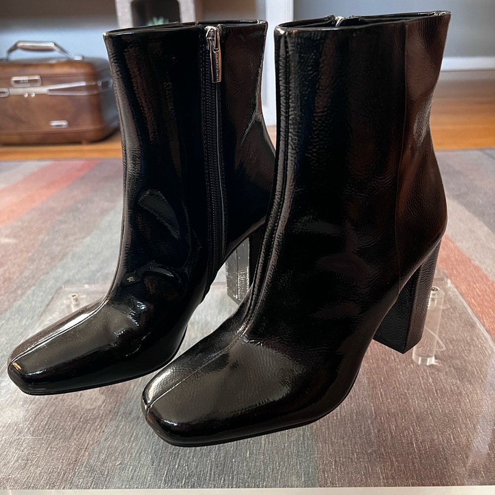 Vince Camuto